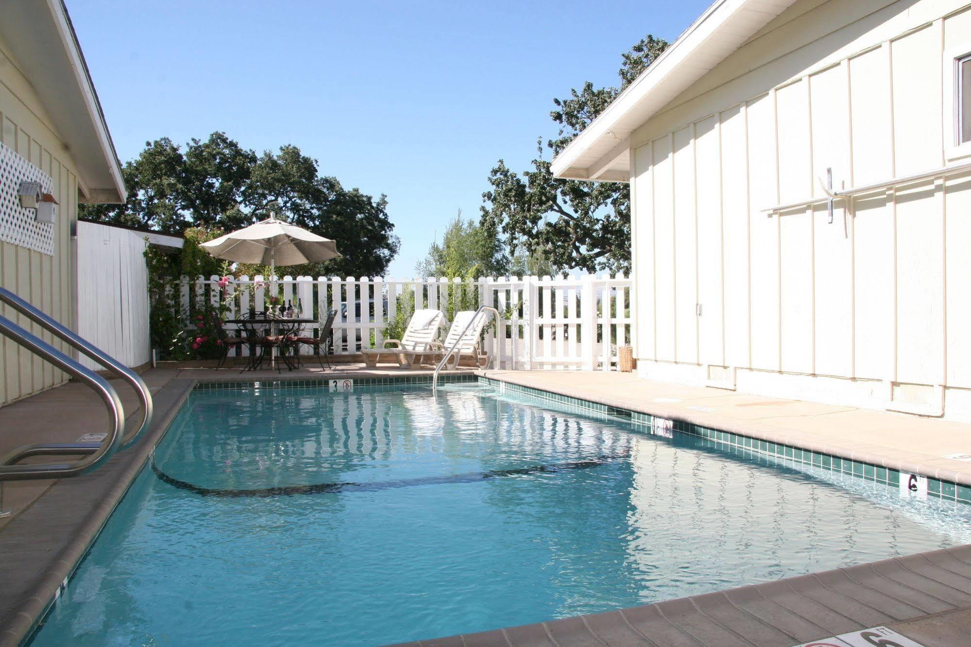 Meadowlark Inn Solvang Zewnętrze zdjęcie